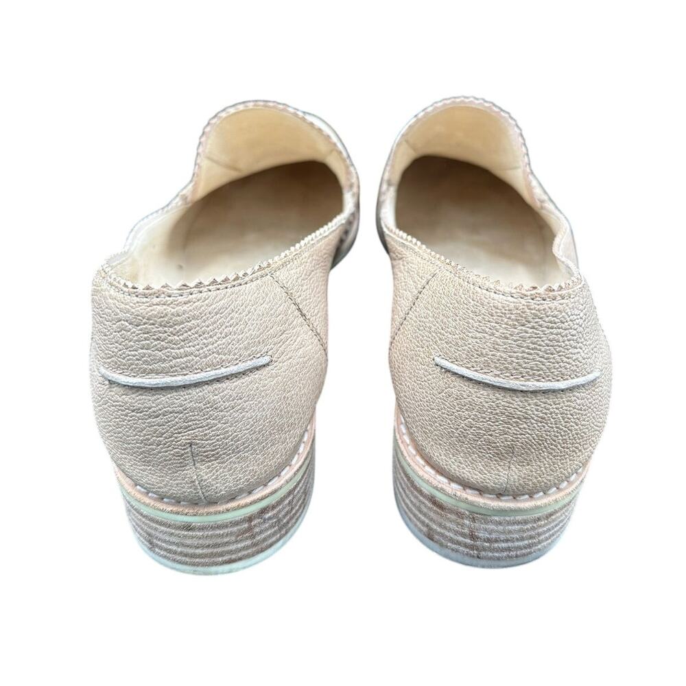 Stuart Weitzman Schooldays Two-Tone Loafers Women's 11 Beige White Slip-On - Picture 3 of 7